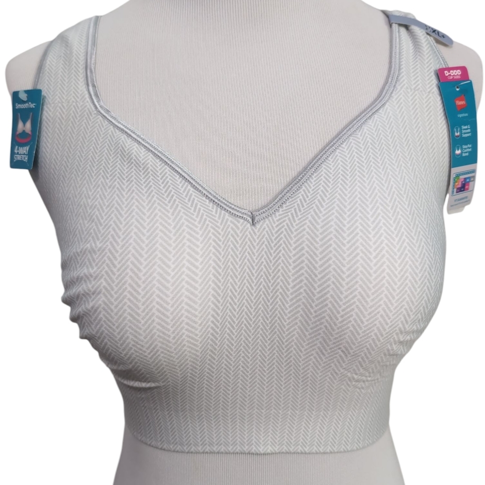 Hanes SmoothTec Bra, 4 Way Stretch. NWT,  Sz 2XL + (D-DDD Cup)